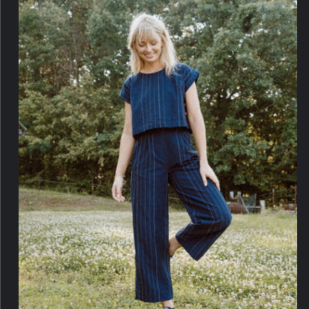 Katie Handwoven Cotton Set in Navy Pin Stripe